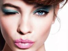 wéi d'Gesiichtshaut doheem ze verjüngeren